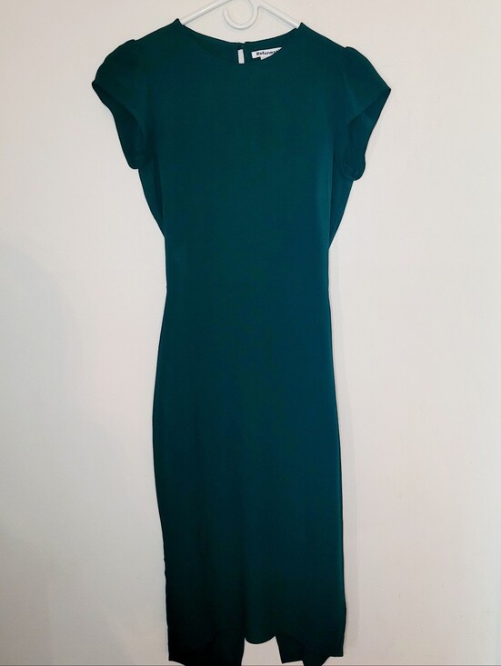 Reformation Dresses & Skirts - Reformation Maren Dress Emerald Green Midi Slim fit Cap Sleeves Back Cut-out